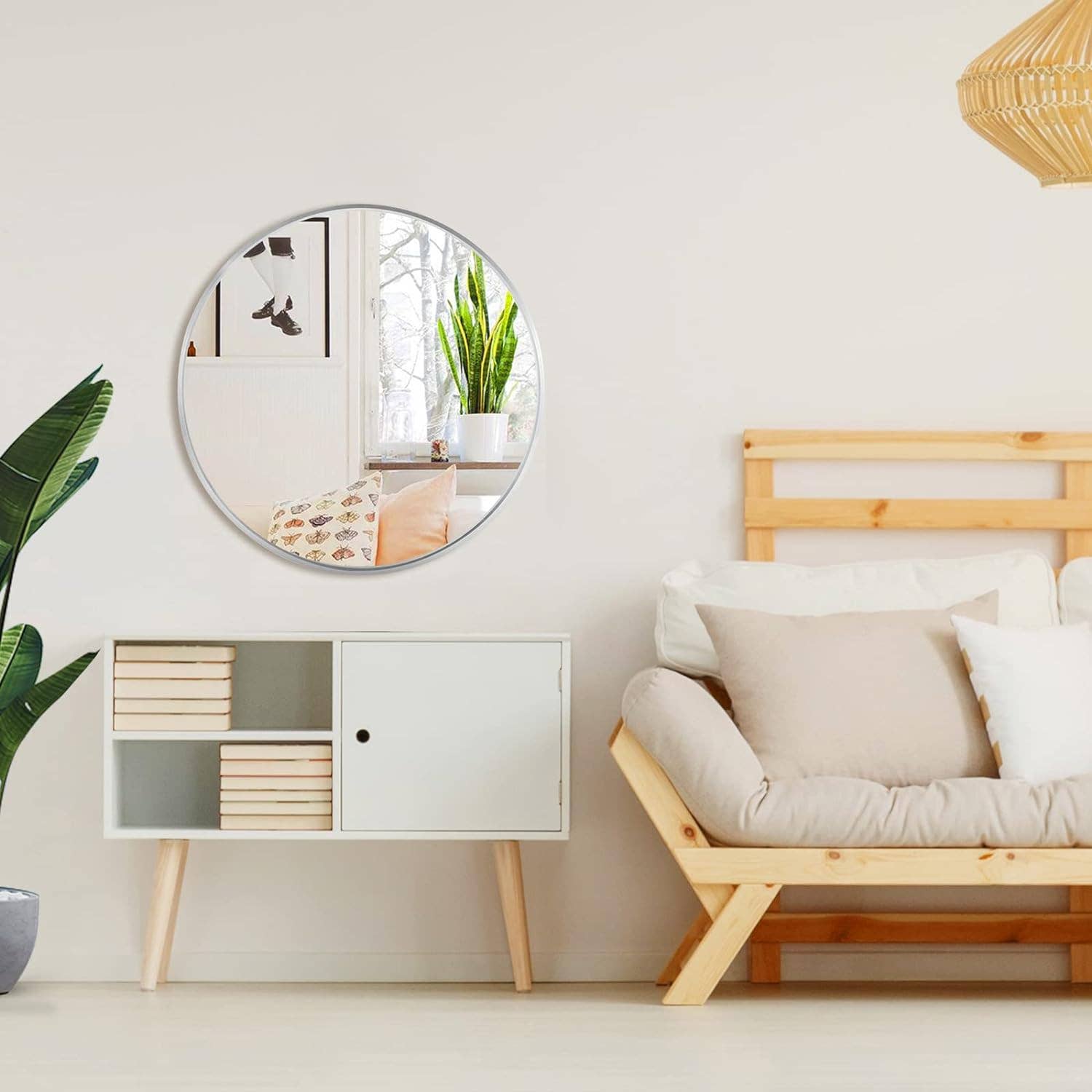 32 Inch Silver Metal Framed Round Bathrrom Mirror for Wall