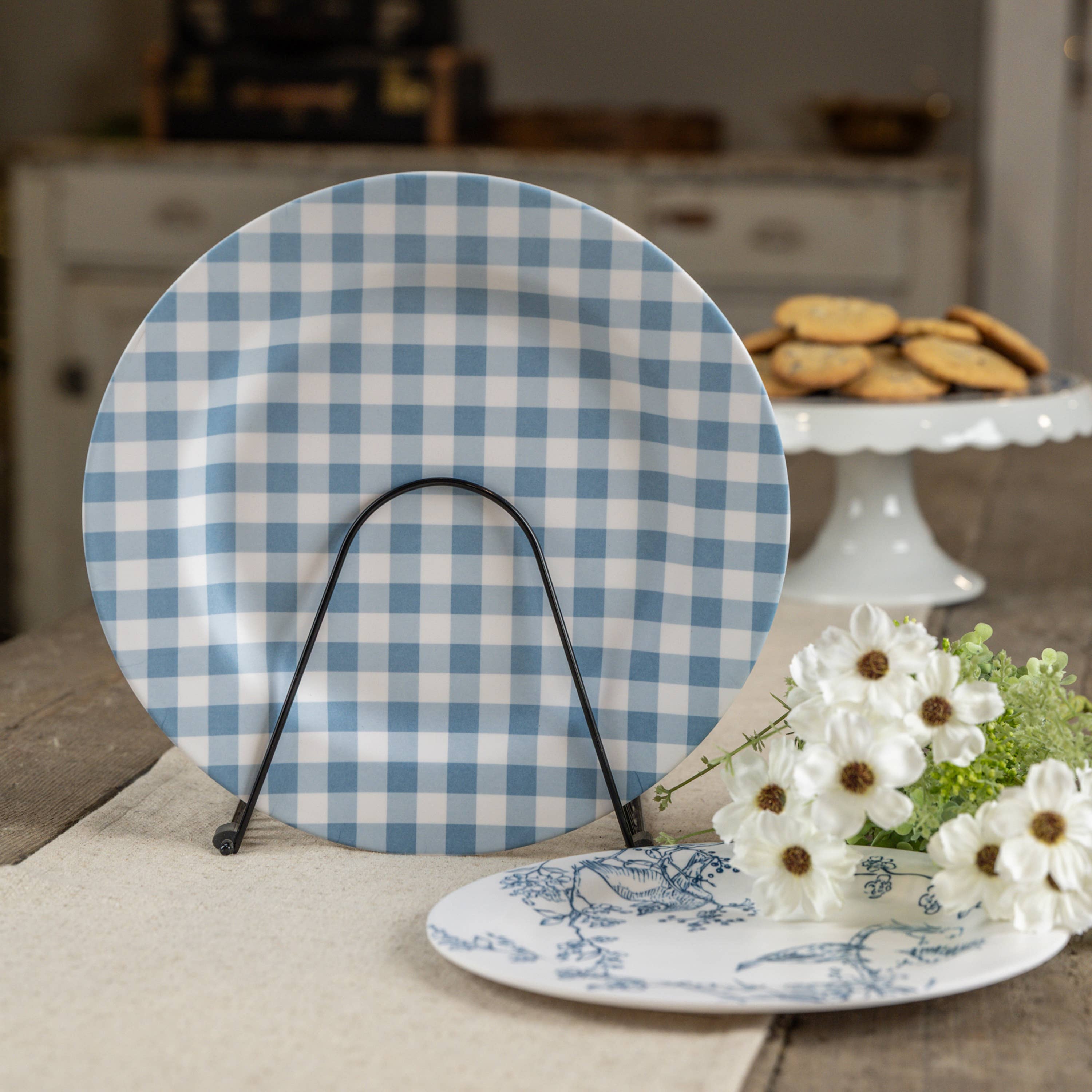 BLUE & WHITE GINGHAM CHARGER