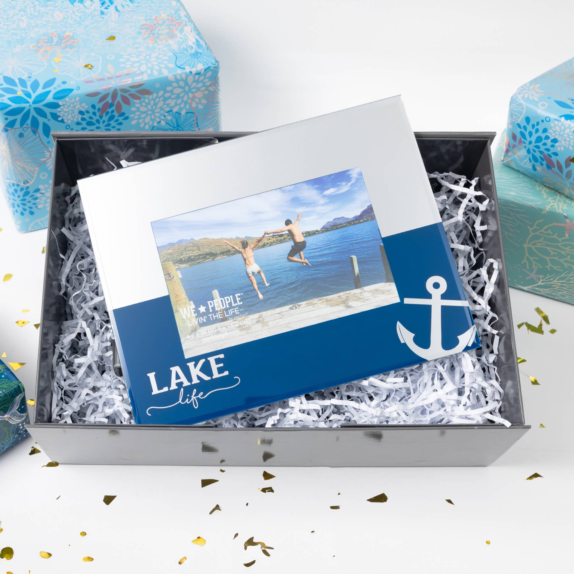Lake Life - 9" x 7" Mirrored Glass Frame
(Holds 6" x 4")