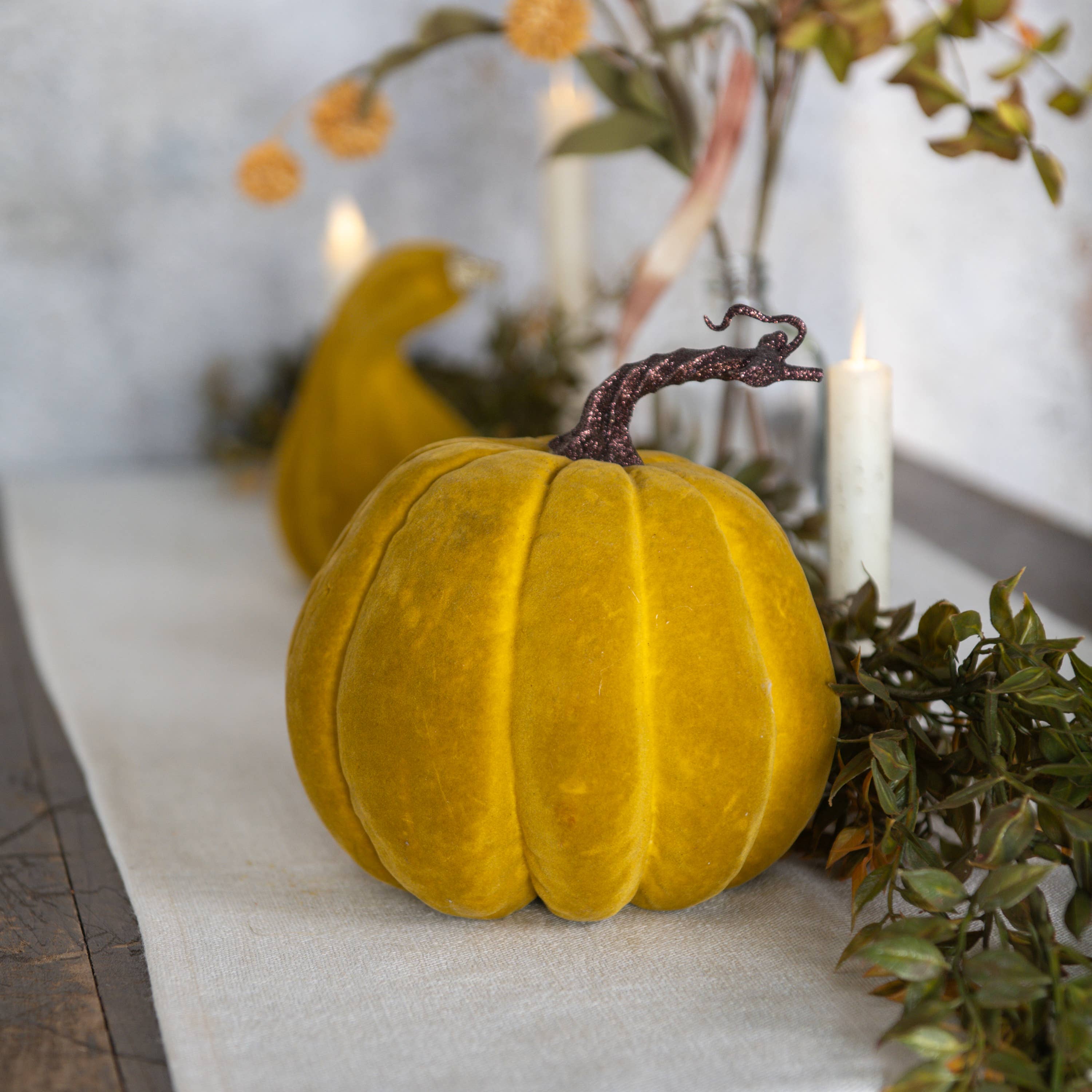 6.5" GOLD FLOCKED PUMPKIN