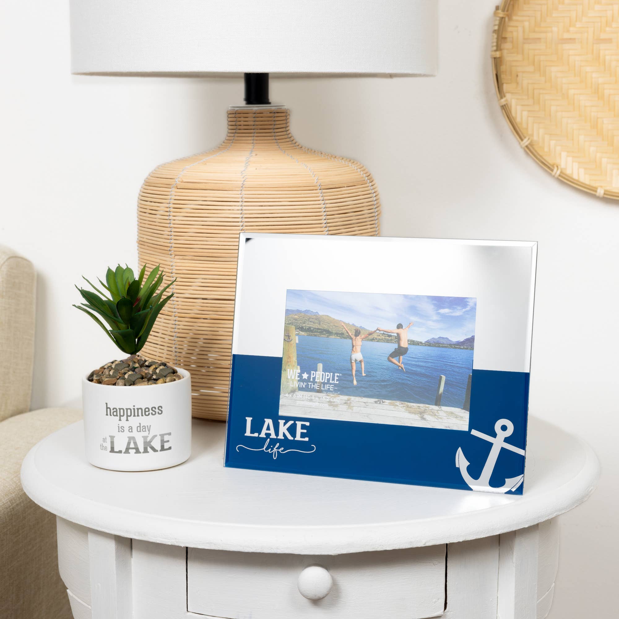 Lake Life - 9" x 7" Mirrored Glass Frame
(Holds 6" x 4")