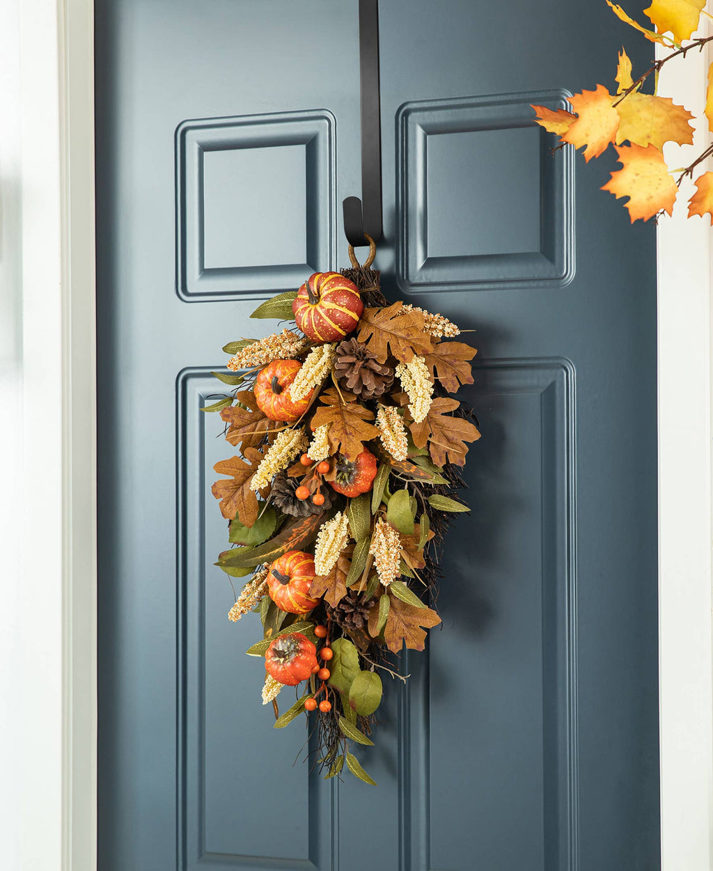 27"H Fall Pumpkin Leaf  Teardrop